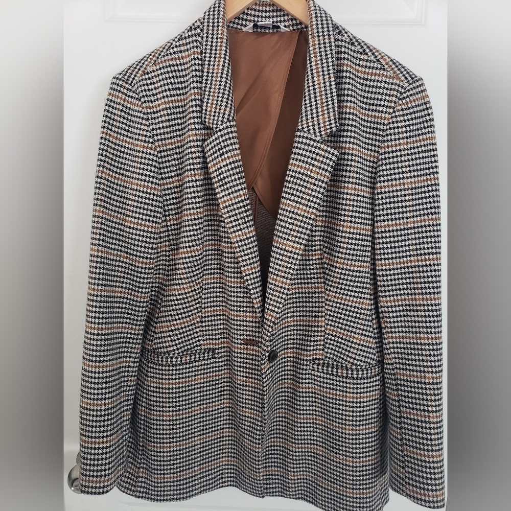 Like new Blazer